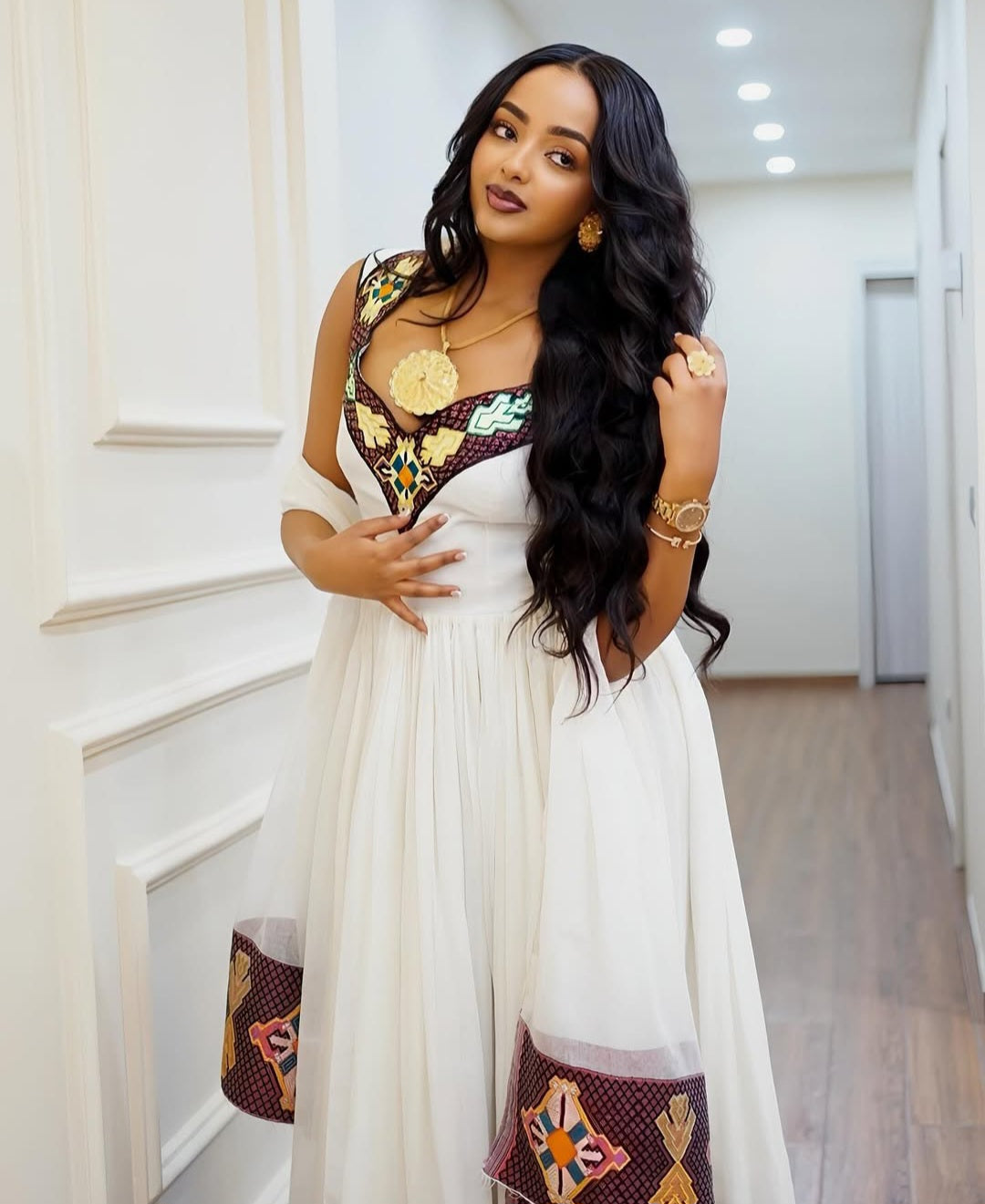 Modern Sleeveless Habesha Dress with Geometric Tibeb – Ethiopian Summer Style