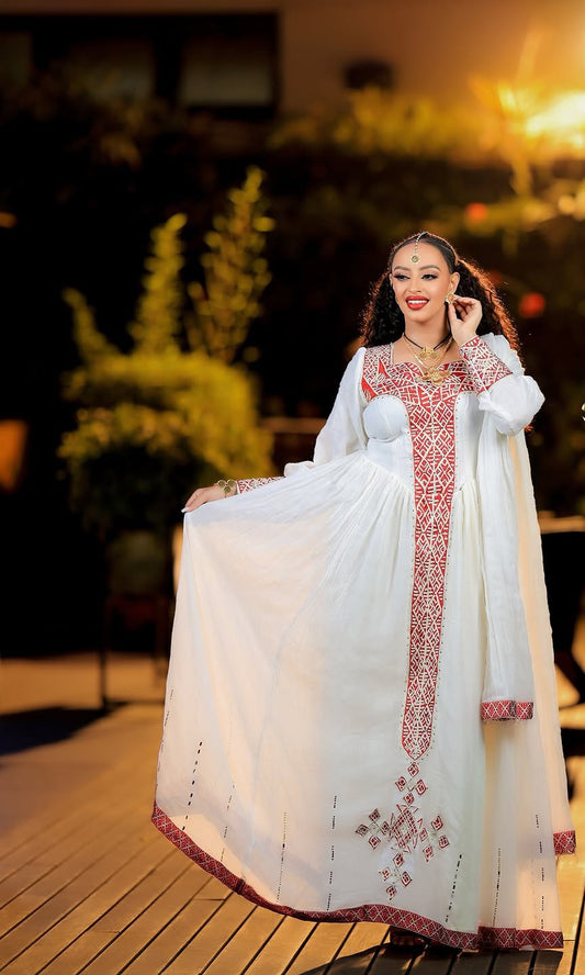 ቀይ የኢትዮጵያ ልብስ | ለሠርግ እና ለዝግጅቶች ተስማሚ የሆነ ደማቅ ልብስ