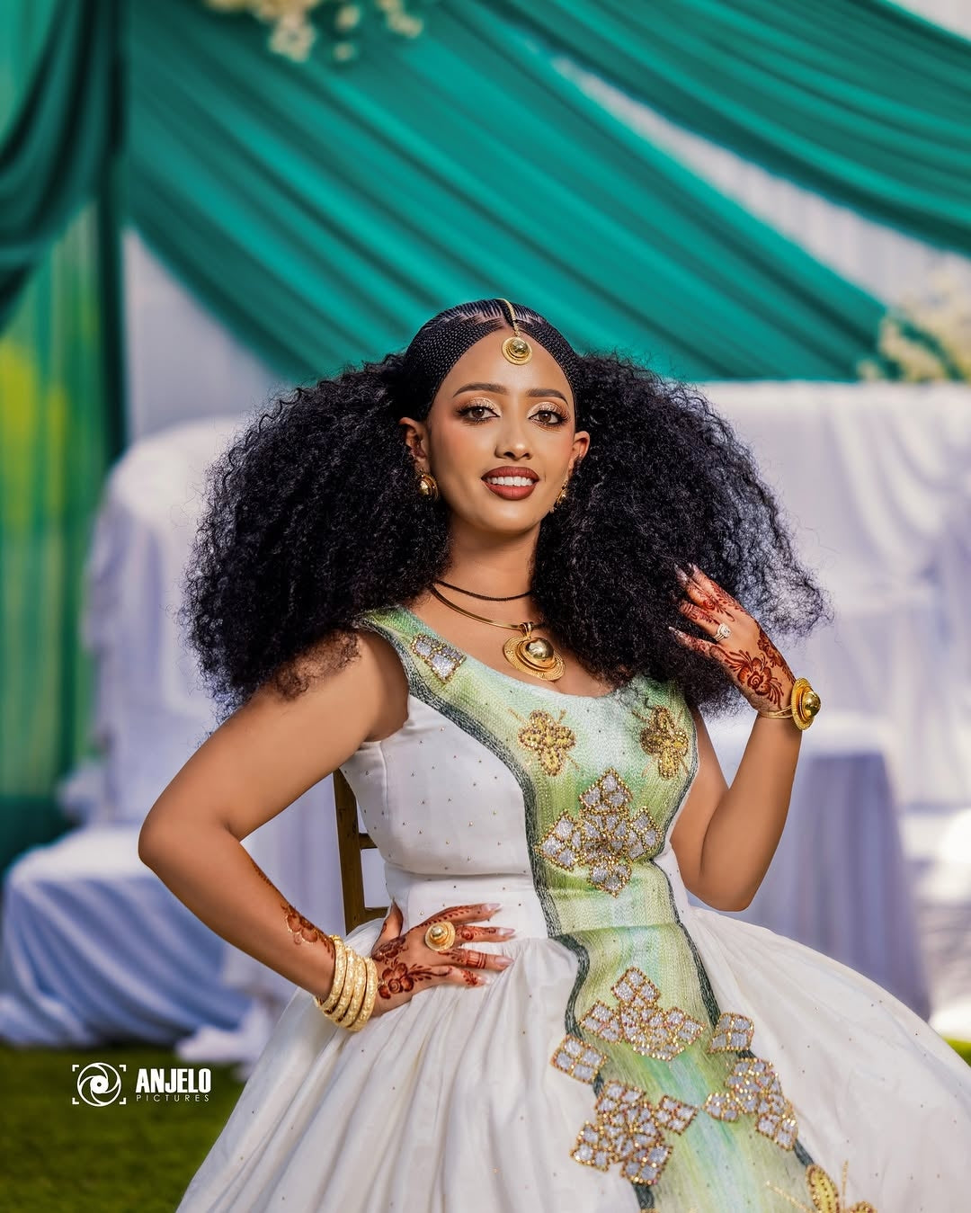 Green Ethiopian Traditional Wedding Dress – Elegant Habesha Kemis with Cross Design and Traditional Tibeb for Cultural Ceremonies