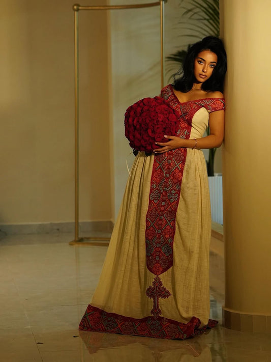 ቀይ የኢትዮጵያ ቀሚስ | ለዝግጅቶች የባህላዊ የሀበሻ ልብሶች