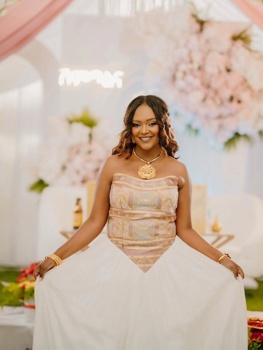 Gold Ethiopian Dress – Luxurious Traditional Outfit for Weddings & Ceremonies