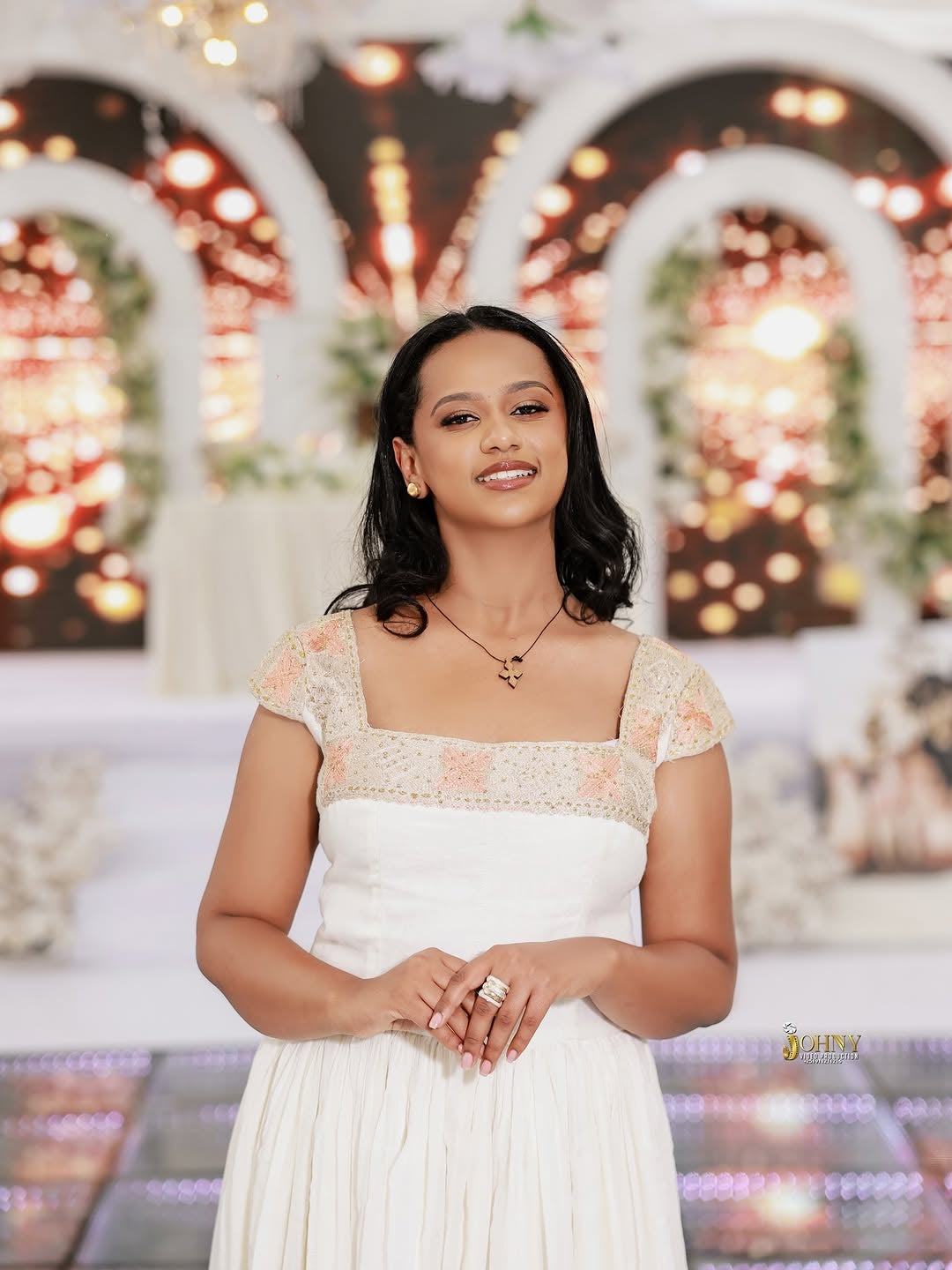 Gold Habesha Zuria – Luxurious White and Gold Hand-Embroidered Ethiopian Wedding Dress for Brides and Melsi