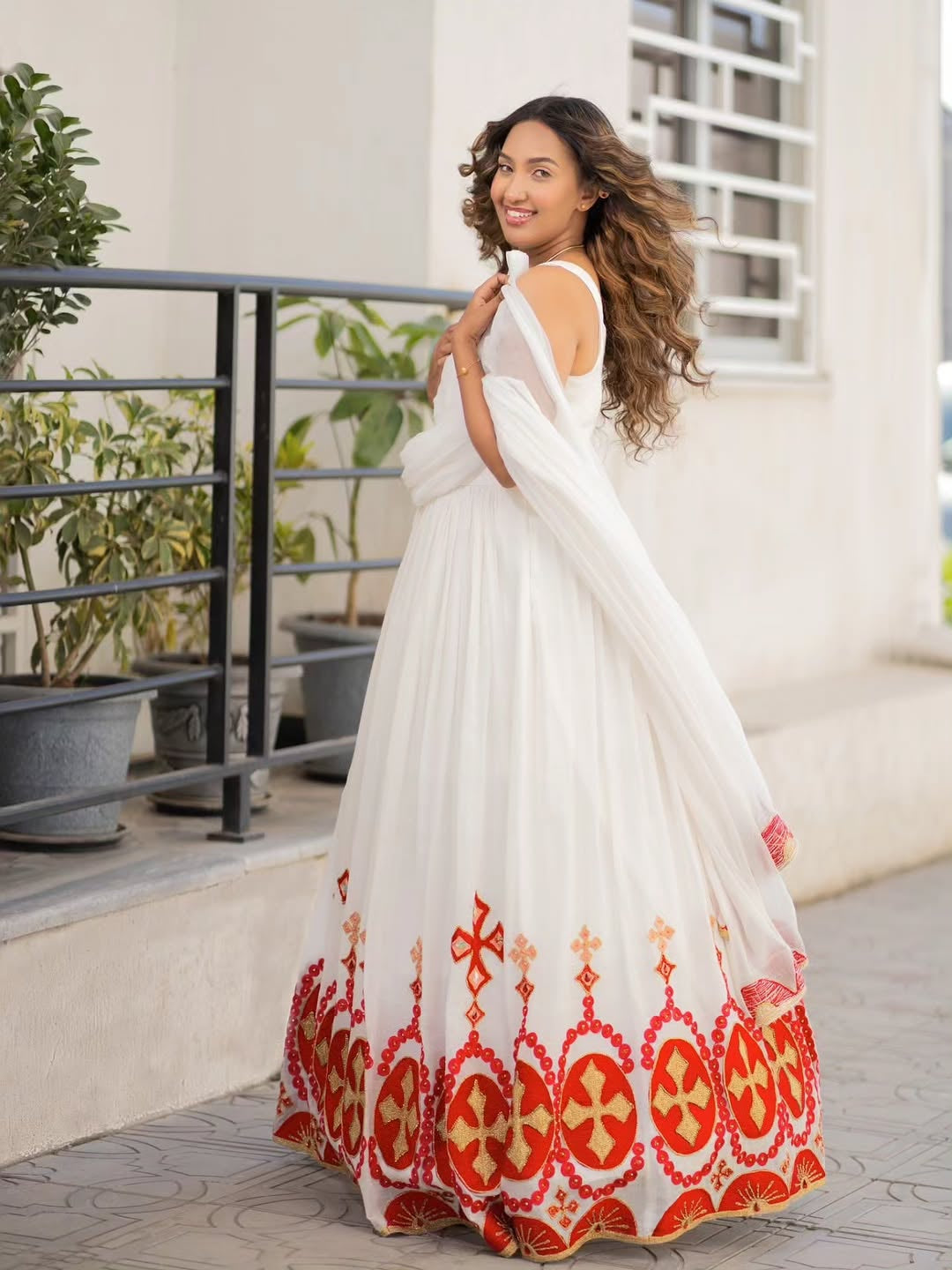 Red Contrast Ethiopian Dress – Modern Bold Look with Matching Netela