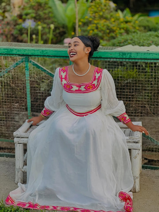Pink Ethiopian Dress – Traditional Habesha Outfit for Comfortable Wear at Weddings and Cultural Events
