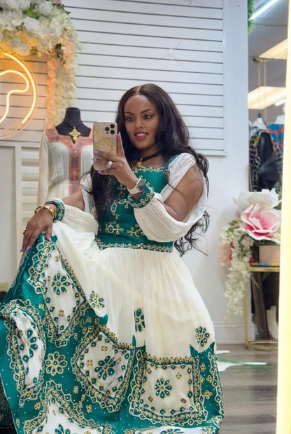 Green Ethiopian Kemis with Wide Tibeb – Traditional Habesha Dress with Bold Woven Detail for Cultural Events
