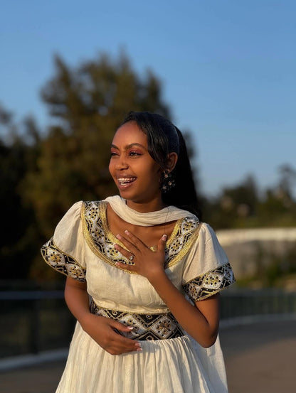 Green Eritrean Dress – Traditional elegant-Inspired Attire for Cultural Ceremonies