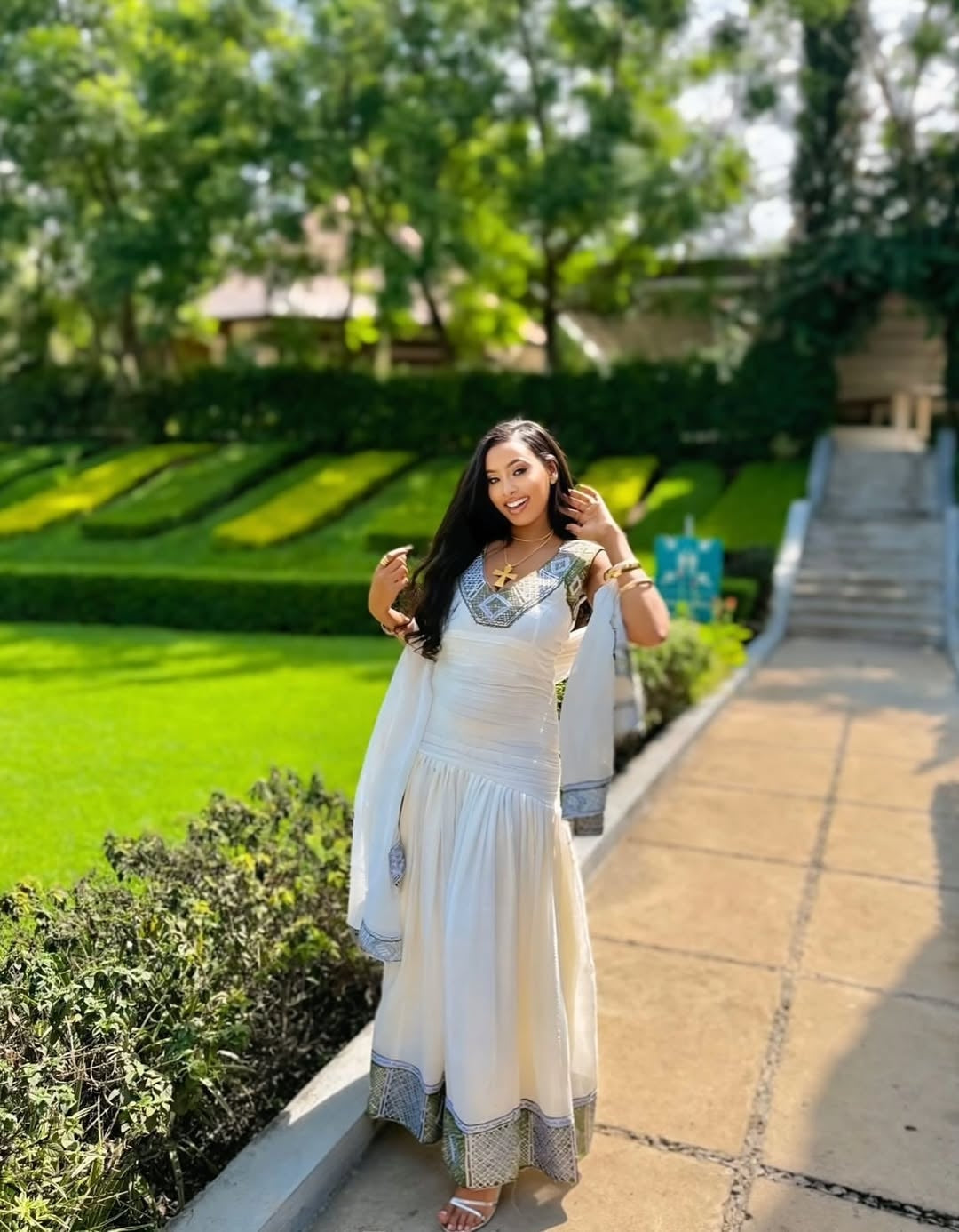 Luxury Mermaid Style Ethiopian Habesha Kemis – Wedding & Celebration Dress