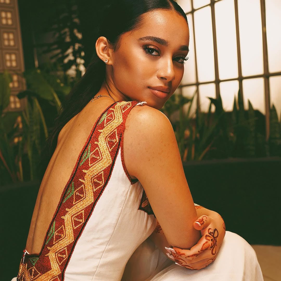 Modern Habesha Kemis – White Handwoven Ethiopian Dress with Vibrant Border